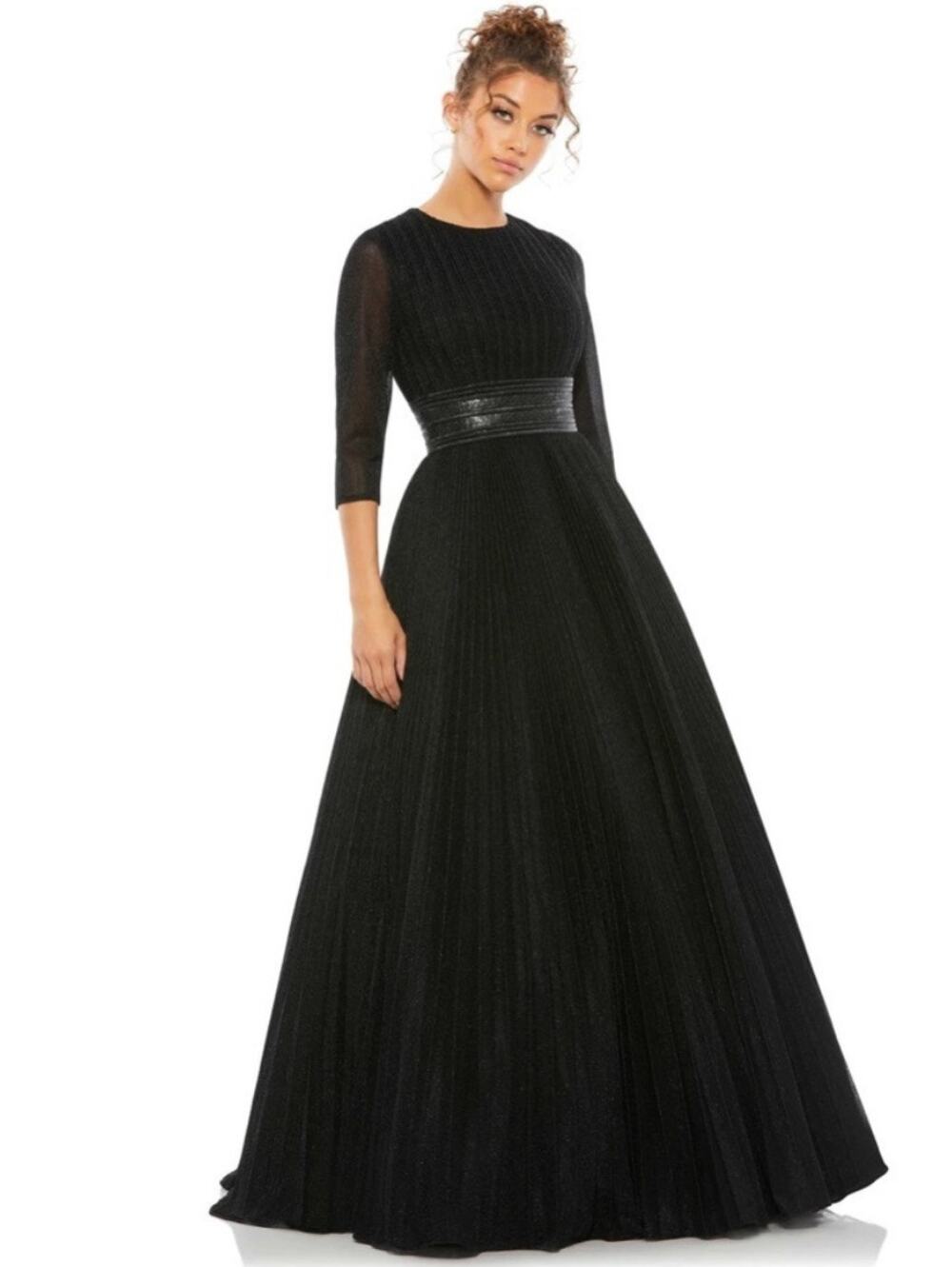 Mac Duggal NWT Black Shimmering Pleated 3/4 Sleeve Ball Gown Size 4